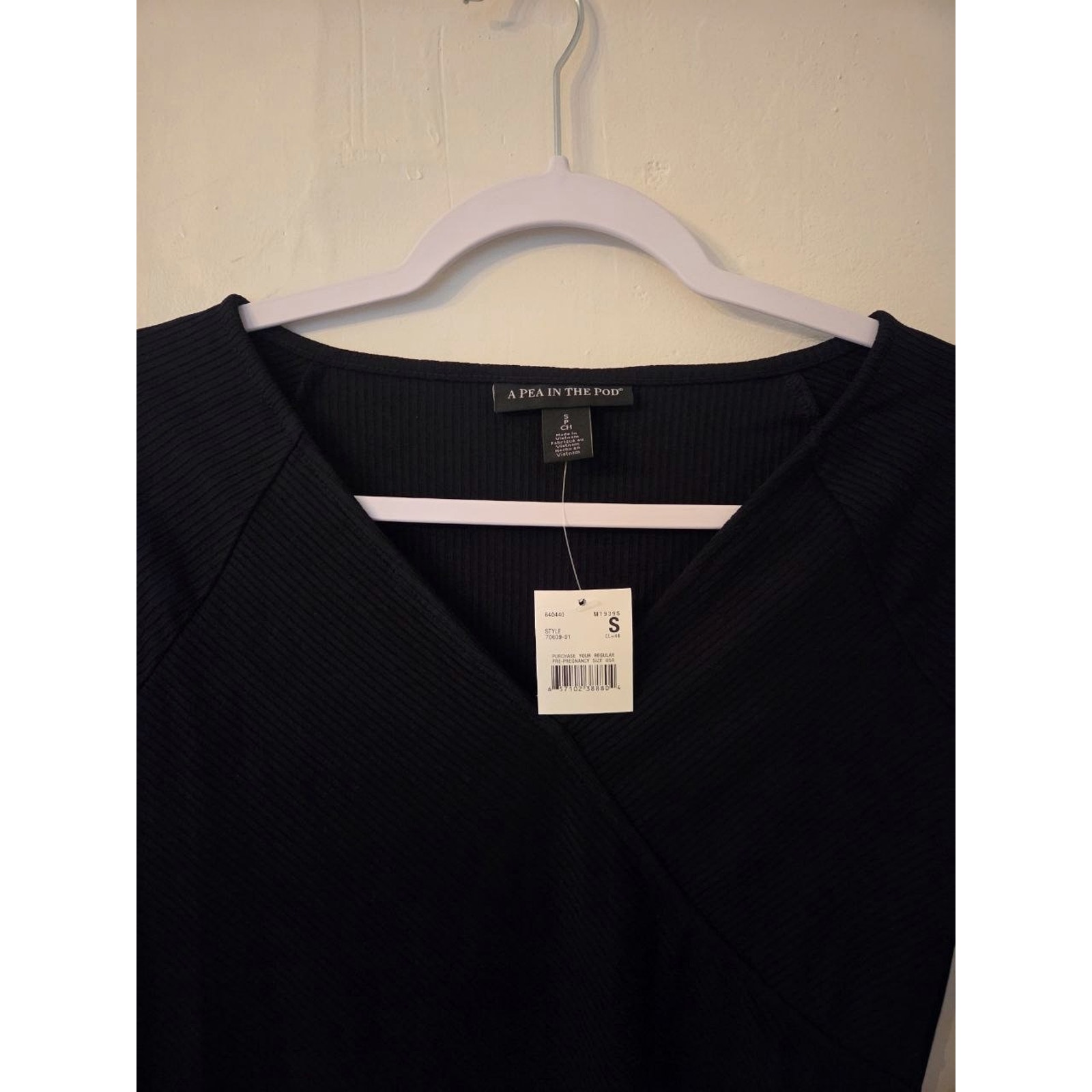 A Pea In The Pod Maternity Long Sleeve Top | Nwt | Size Small S — image 5 of 6